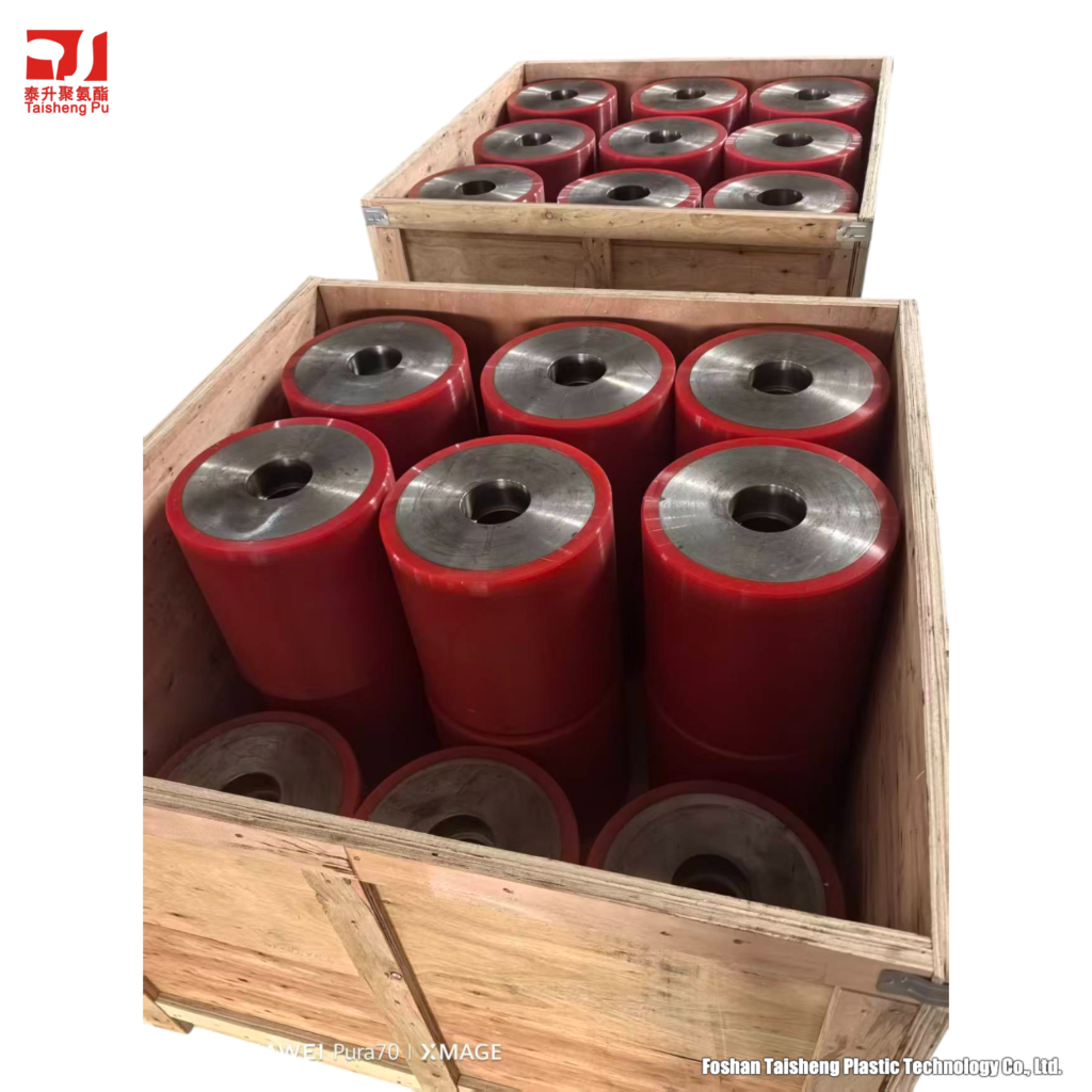 Polyurethane load wheel with integrated bearings